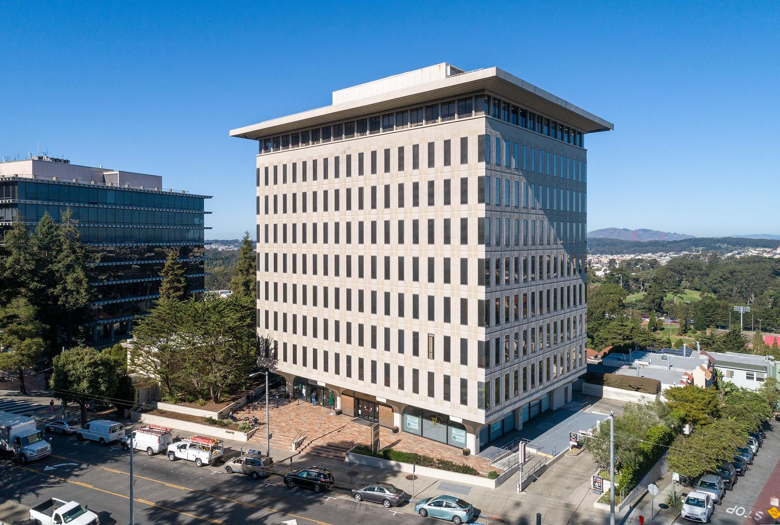 350 Parnassus exterior